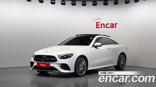 Mercedes-Benz E-Class 2021 — ფოტო 1/20