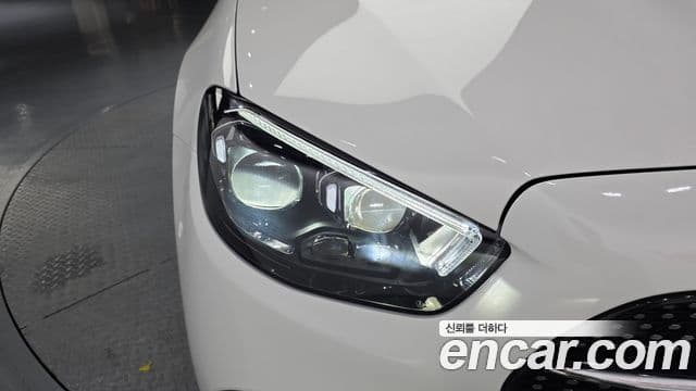 Mercedes-Benz E-Class 2021 — Şəkil 20/34