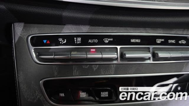 Mercedes-Benz E-Class 2021 — Şəkil 10/34