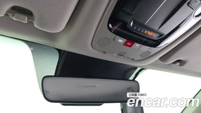 Kia Sorento 2022 — ფოტო 18/20