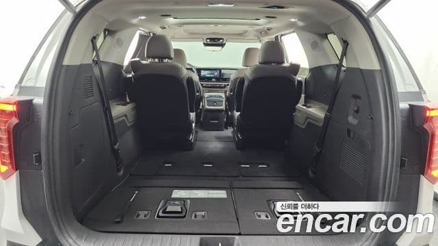 Kia Carnival 2024 — Фото 20/20