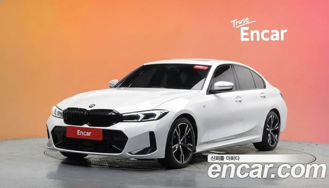 BMW 3 Series 2023 — ფოტო 1/20