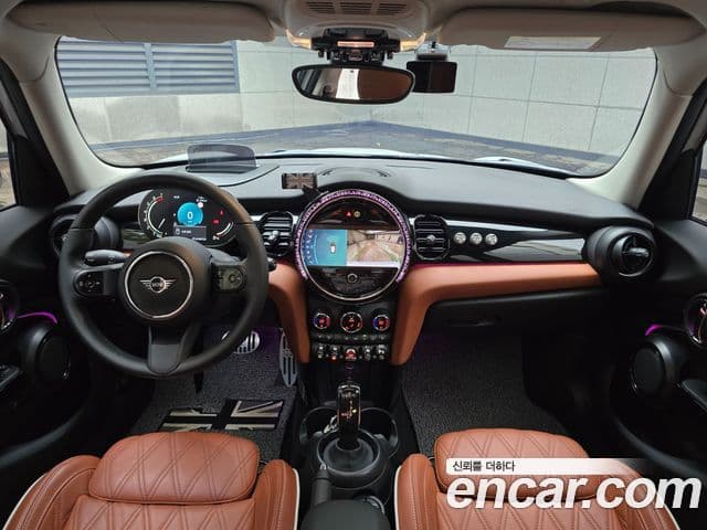 Mini Cooper S 2022 — ფოტო 10/20