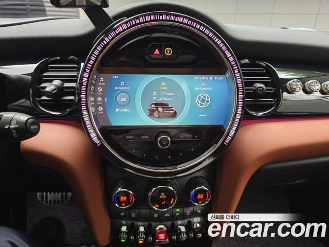 Mini Cooper S 2022 — ფოტო 15/20