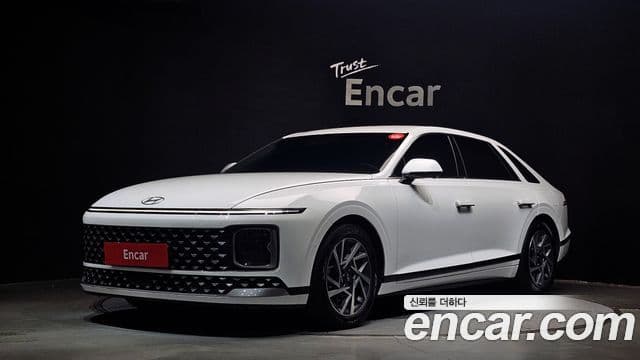Hyundai Grandeur 2023 — ფოტო 1/20