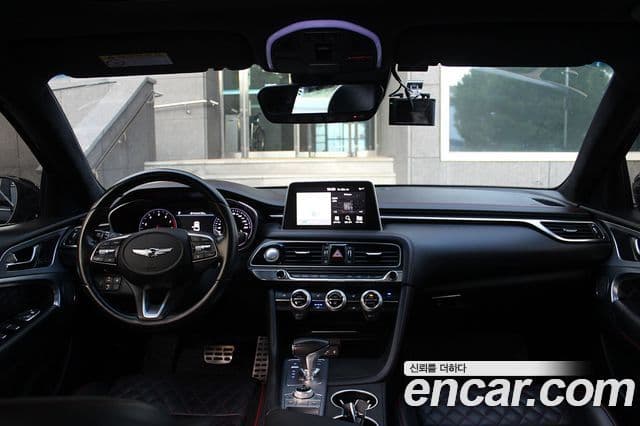 Genesis G70 2018 — ფოტო 10/20