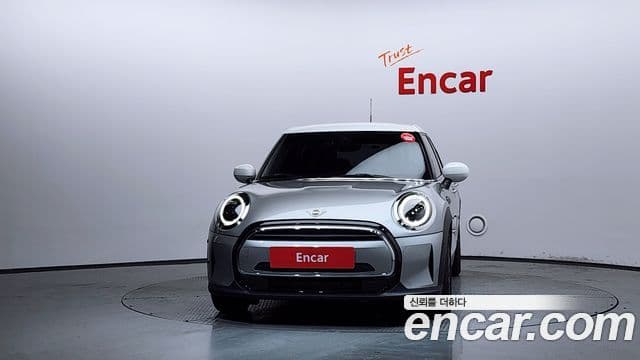 Mini Cooper 2023 — ფოტო 3/20