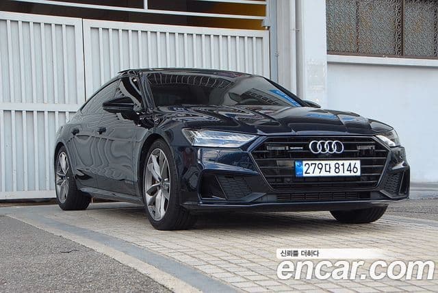 Audi A7 2022 — ფოტო 3/20