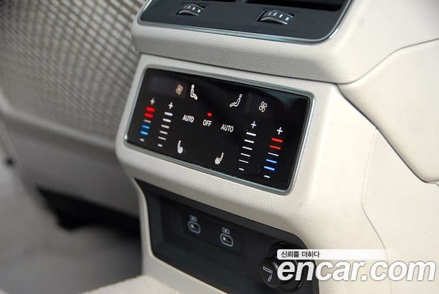Audi A7 2022 — ფოტო 14/20