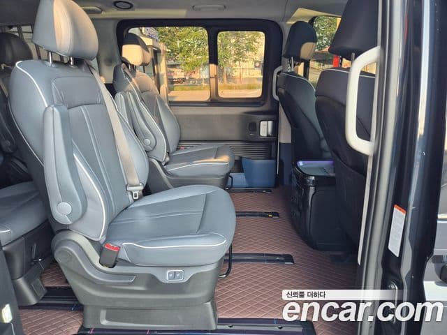 Hyundai Staria 2024 — Şəkil 9/20