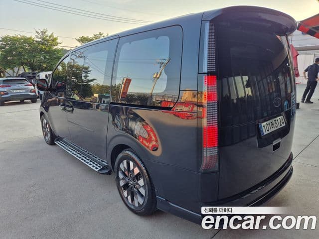 Hyundai Staria 2024 — Şəkil 18/20