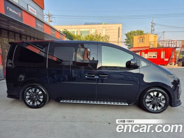 Hyundai Staria 2024 — Şəkil 19/20