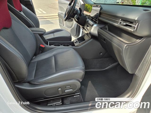 Hyundai Kona 2023 — Şəkil 10/20