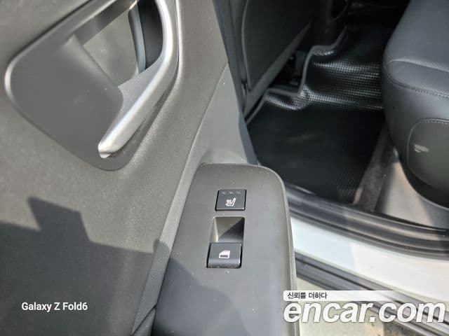 Hyundai Kona 2023 — Şəkil 13/20