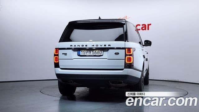 Land Rover Range Rover 2021 — ფოტო 11/20