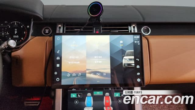 Land Rover Range Rover 2021 — ფოტო 18/20