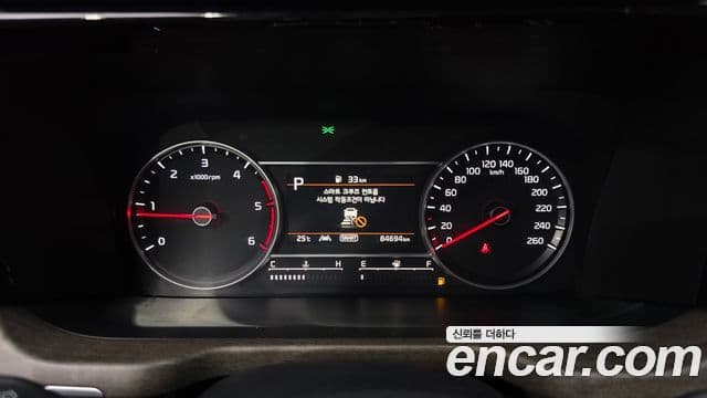 Kia Sorento 2022 — ფოტო 8/20