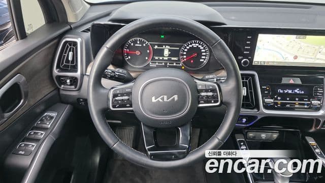 Kia Sorento 2022 — ფოტო 13/20