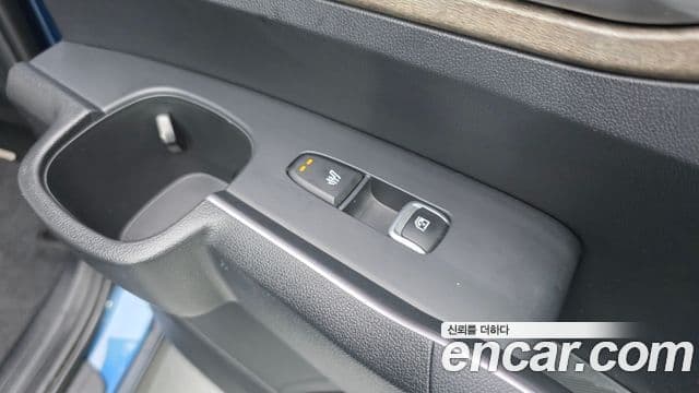 Kia Sorento 2022 — ფოტო 19/20