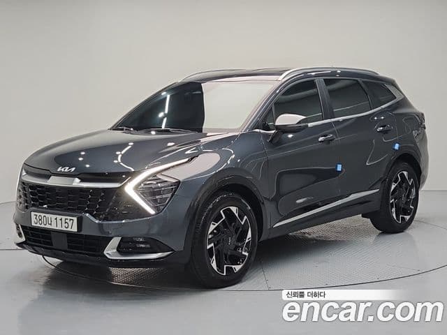 Kia Sportage 2022 — ფოტო 18/18
