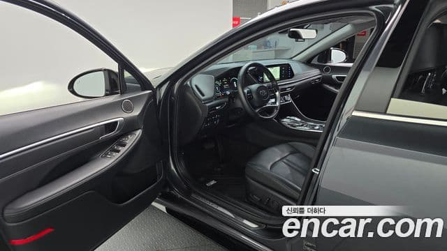 Hyundai Sonata 2022 — Şəkil 8/20