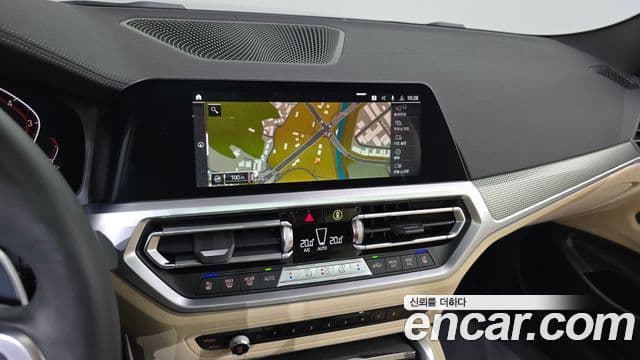 BMW 4 Series 2021 — Şəkil 12/20