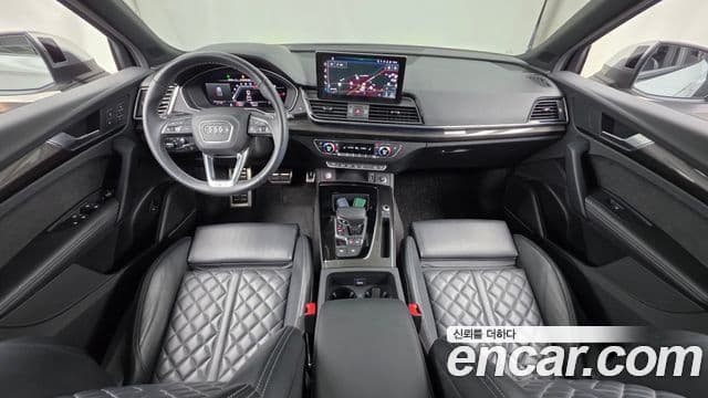 Audi Q5 2021 — ფოტო 9/20