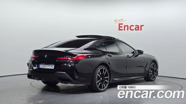 BMW 8 Series 2025 — Şəkil 2/20