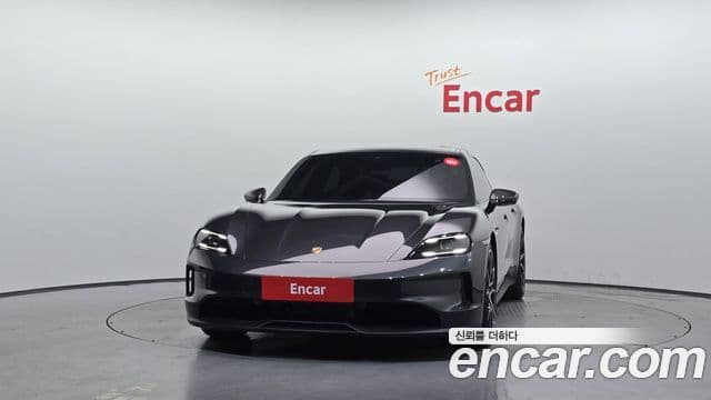 Porsche Taycan 2025 — ფოტო 10/37