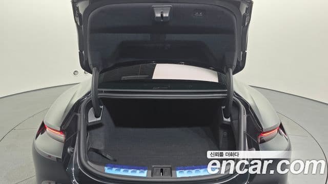 Porsche Taycan 2025 — ფოტო 3/37