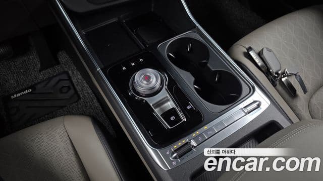 Kia Carnival 2025 — ფოტო 9/20