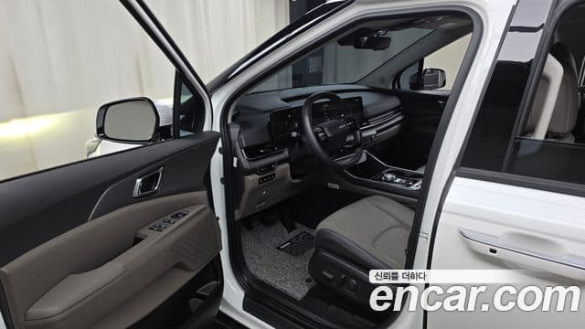 Kia Carnival 2025 — ფოტო 10/20