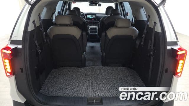 Kia Carnival 2025 — ფოტო 17/20