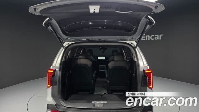 Kia Carnival 2024 — Фото 20/20