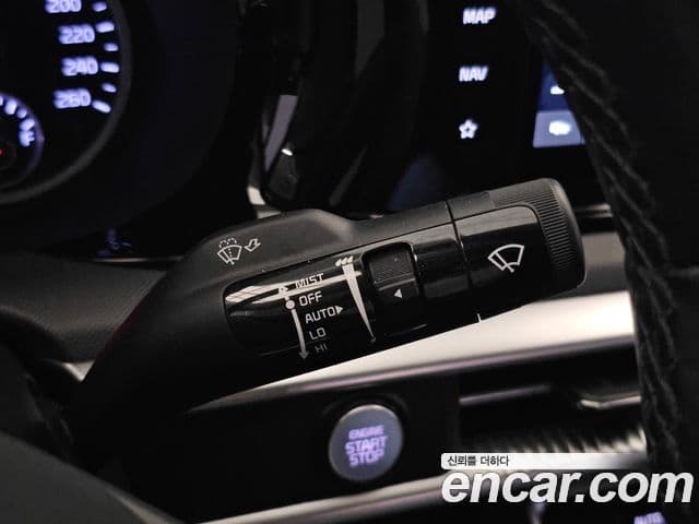 Kia K5 2023 — фото 15 из 20
