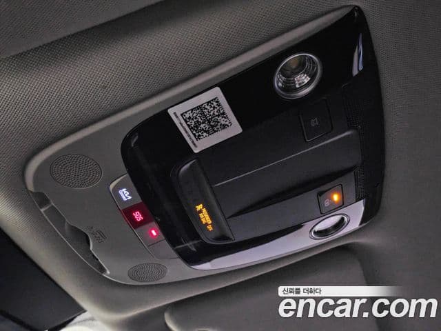 Kia K5 2023 — Şəkil 19/20