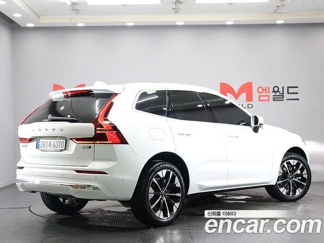 Volvo XC60 2025 — Фото 3/20