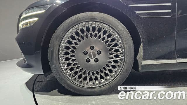 Genesis Electrified G80 2020 — Şəkil 5/20
