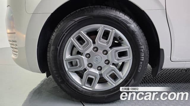 Hyundai Staria 2022 — фото 5 из 20