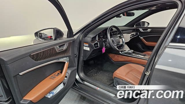 Audi A6 2022 — Şəkil 10/20