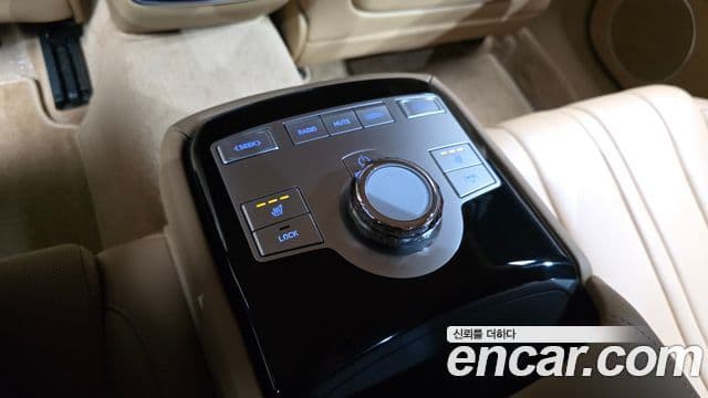Genesis Electrified G80 2024 — Şəkil 19/20
