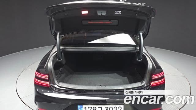 Genesis Electrified G80 2024 — Şəkil 20/20