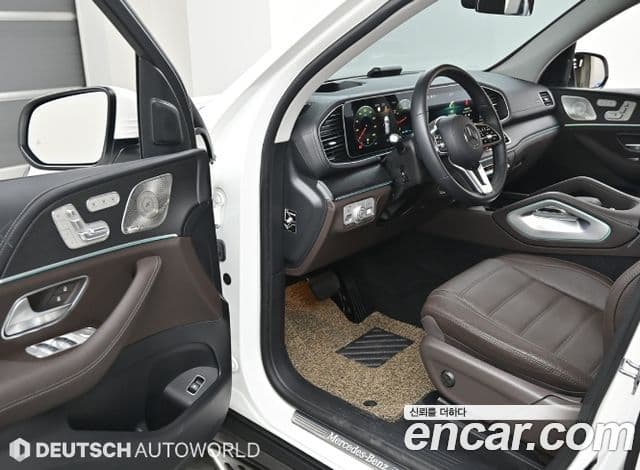 Mercedes-Benz GLE-Class 2023 — Şəkil 10/20