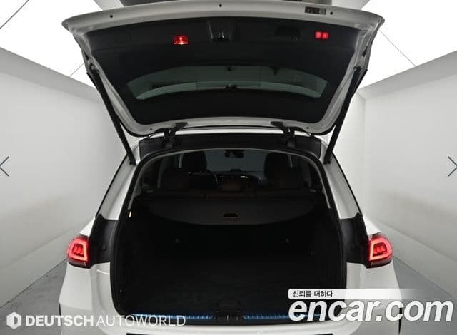 Mercedes-Benz GLE-Class 2023 — Şəkil 18/20