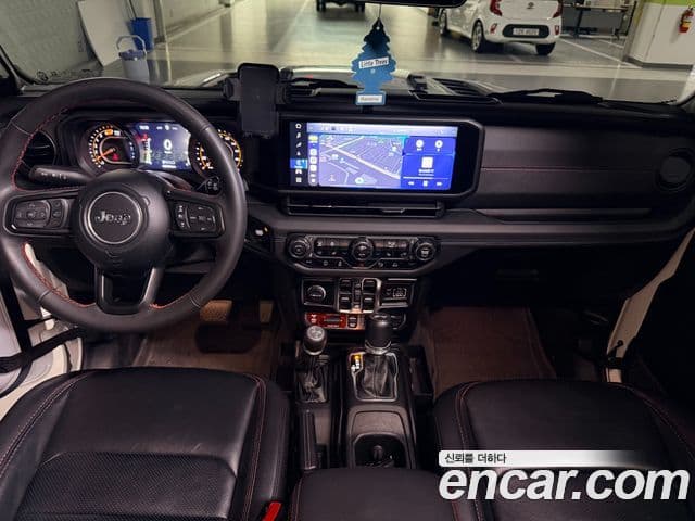 Jeep Wrangler 2024 — Şəkil 7/20
