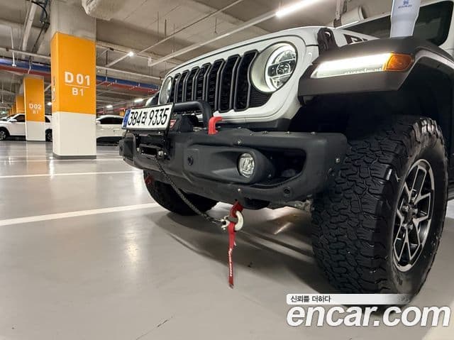 Jeep Wrangler 2024 — Şəkil 14/20