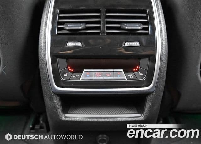 BMW X5 2021 — ფოტო 15/20
