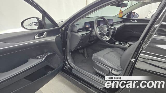 Kia K5 2024 — Şəkil 8/20