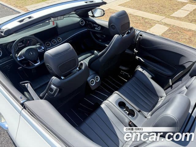 Mercedes-Benz E-Class 2018 — ფოტო 7/12