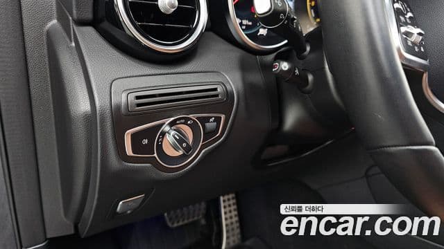 Mercedes-Benz GLC-Class 2022 — ფოტო 19/20
